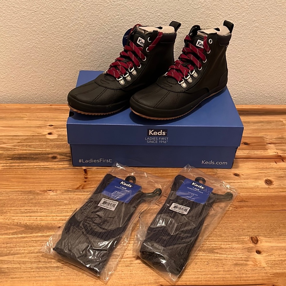 NWT Keds Scout Splash Black, size 7.5